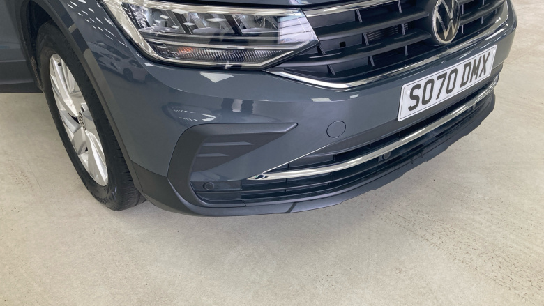 Volkswagen Tiguan 1.5 TSI 150 Life 5dr Petrol Estate